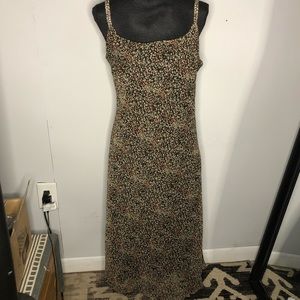 🌱 Vintage Floral Print Midi Dress